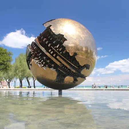 ホテル Amadei Blumen 3*