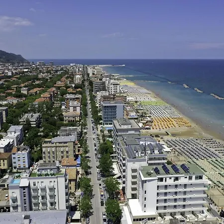 Amadei Blumen Ξενοδοχείο 3*