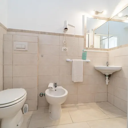 Hotel Amadei Blumen 3*