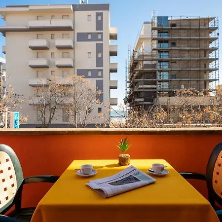 Готель Amadei Blumen 3*
