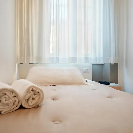 Amadei Blumen 3* Пезаро
