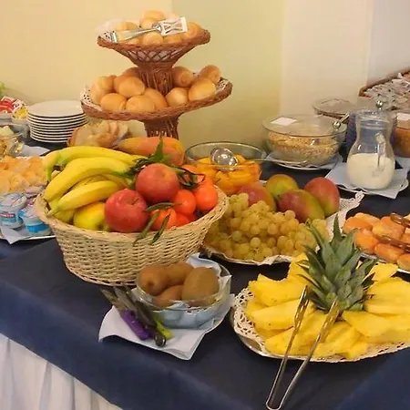 Amadei Blumen 페자로