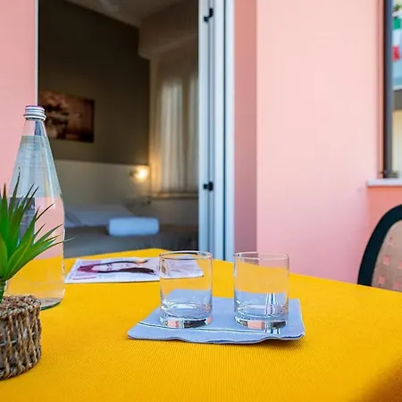 Amadei Blumen Hotel Pesaro