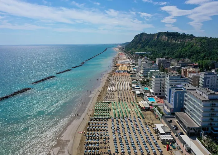 Amadei Blumen 酒店 3*