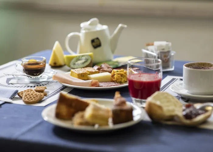 Amadei Blumen Hotel 3*