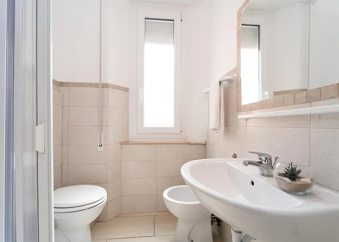 Amadei Blumen 3* 佩萨罗